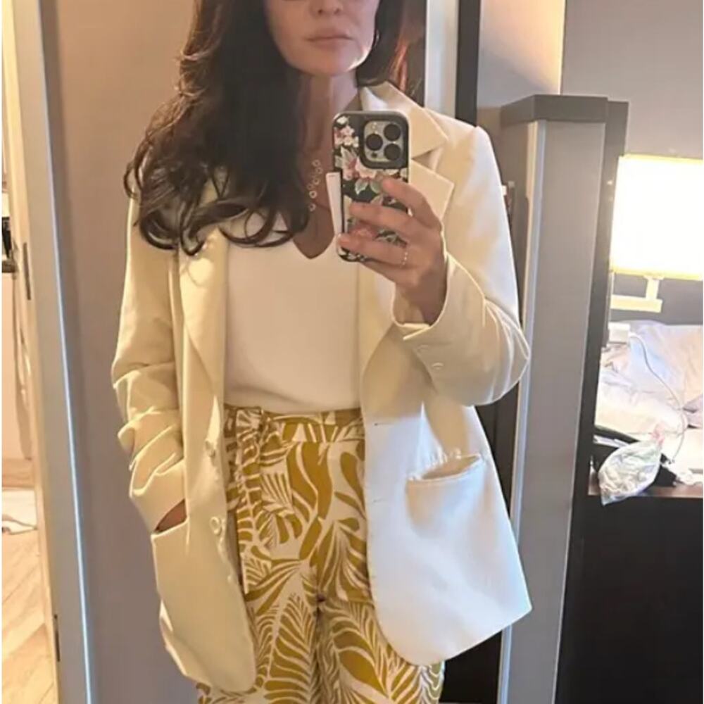 Favorite Daughter Butter Yellow Oversize Blazer SMALL Work Suiting Designer $400 - Picture 4 of 14